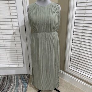 Banana Republic Flowy Maxi, size XL NWOT